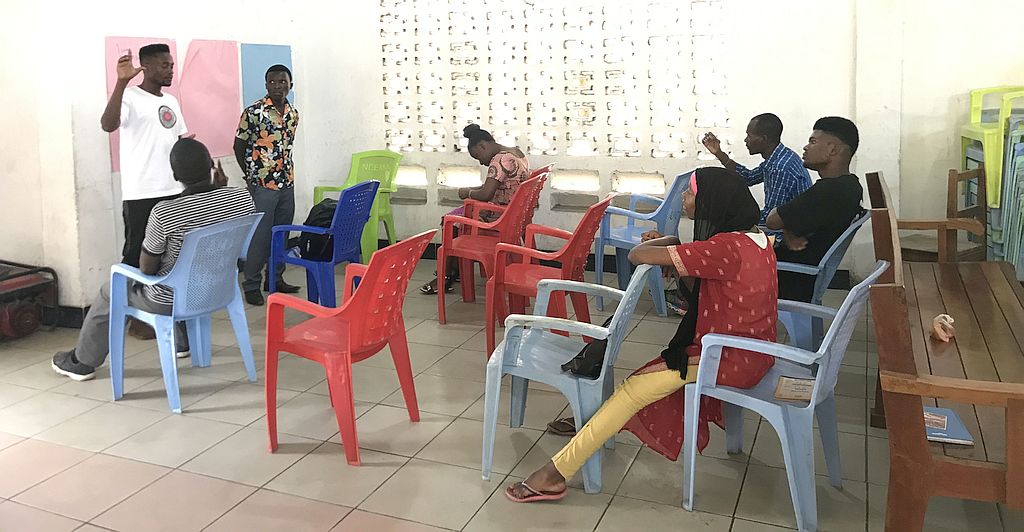 two class teachers demonstrating sign language